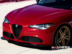 Alfa Romeo Giulia Front Spoiler - Carbon Fiber - Estremo - V1